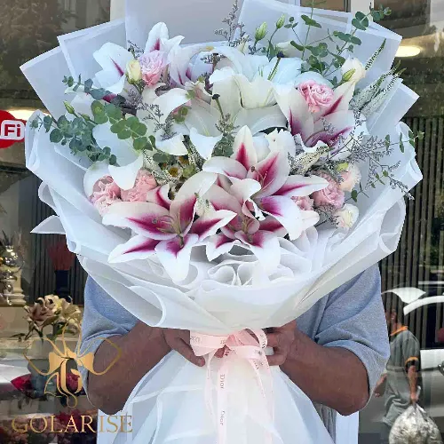 دسته گل باشکوه لیلیوم اورینتال بزرگمهر کد 1002104