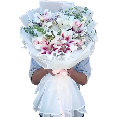 دسته گل باشکوه لیلیوم اورینتال بزرگمهر کد 1002104