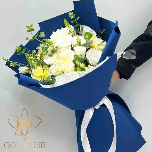 دسته گل باشکوه پرنسا کد 1001303