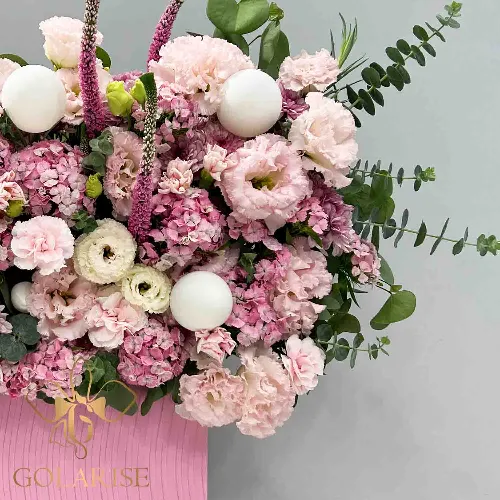 باکس گل و بادکنک پناه کد 1401508
