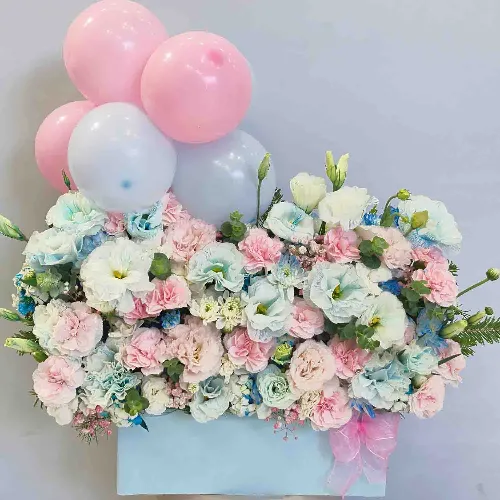 باکس گل و بادکنک گلوریا کد 1401506