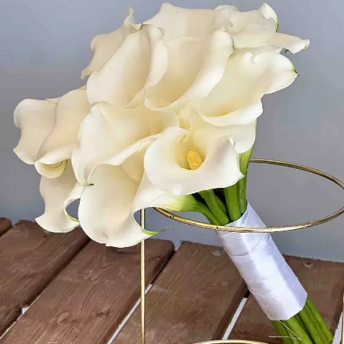 دسته گل عروس ماه نگار کد 1001009