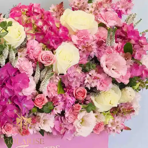 باکس گل تولد روشا کد 20010032