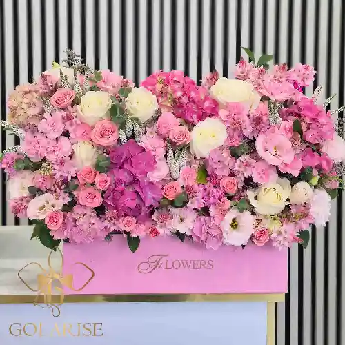 باکس گل تولد روشا کد 20010032