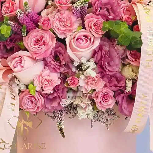 باکس گل تولد غزاله کد 20010031